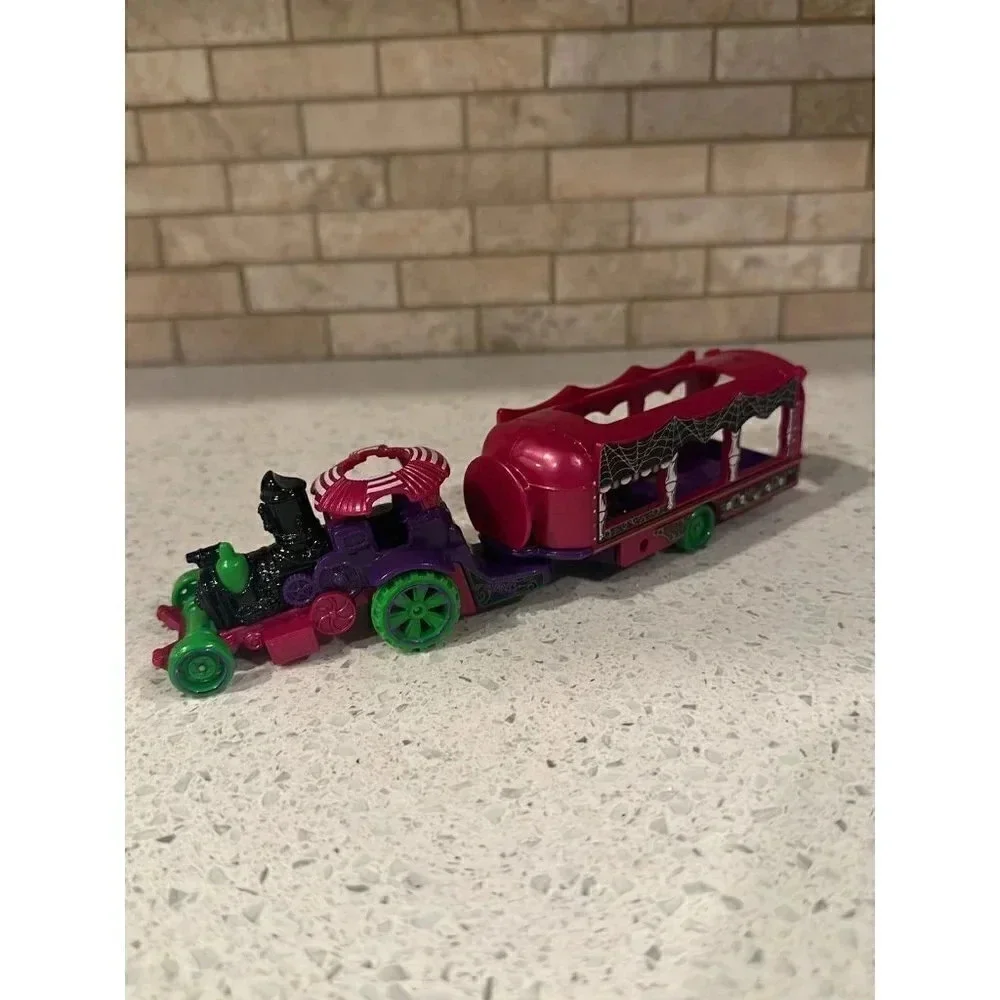 2017 Hot Wheels Car-Nival Steamer‎ sf